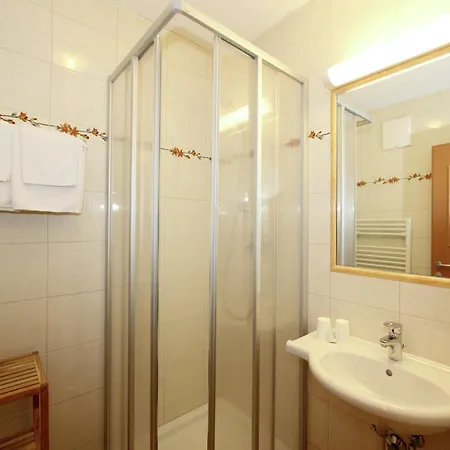 In Kaltenbach Near Lift, Cleaning Included * Stumm